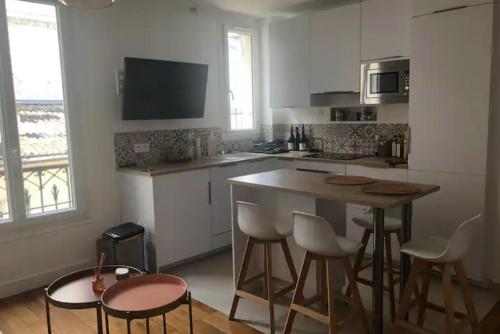 Comfort and cosy flat near train stations Paris france