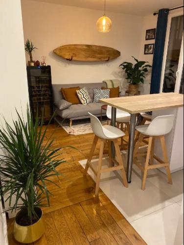 Appartement Comfort and cosy flat near train stations 261 Rue du Faubourg Saint-Martin Paris