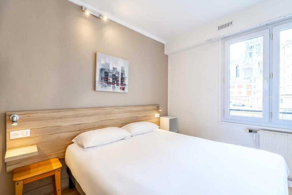 Hôtel Comfort Hotel Rouen Alba 12, place du Gaillardbois, 76000 Rouen