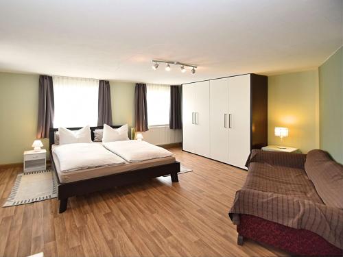 Maison de vacances Comfortable Holiday Home in Arnschwang with Private Garden  Arnschwang