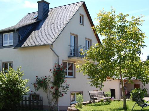 Comfortable holiday home in Manderscheid with garden Manderscheid allemagne