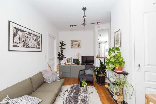 Appartement Comfy 31 M For 2 Well Decorated With Balcony 23 Rue de Chambéry Paris