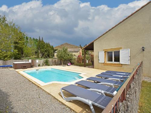 Comfy Villa in Montbrun des Corbieres with Garden Montbrun-des-Corbières france