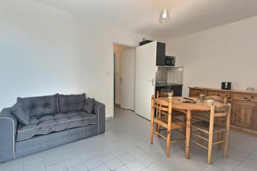 Appartement Confortable appartement pour 4 personnes proche de la plage AVENUE DES ELYSEES, 13B Valras-Plage