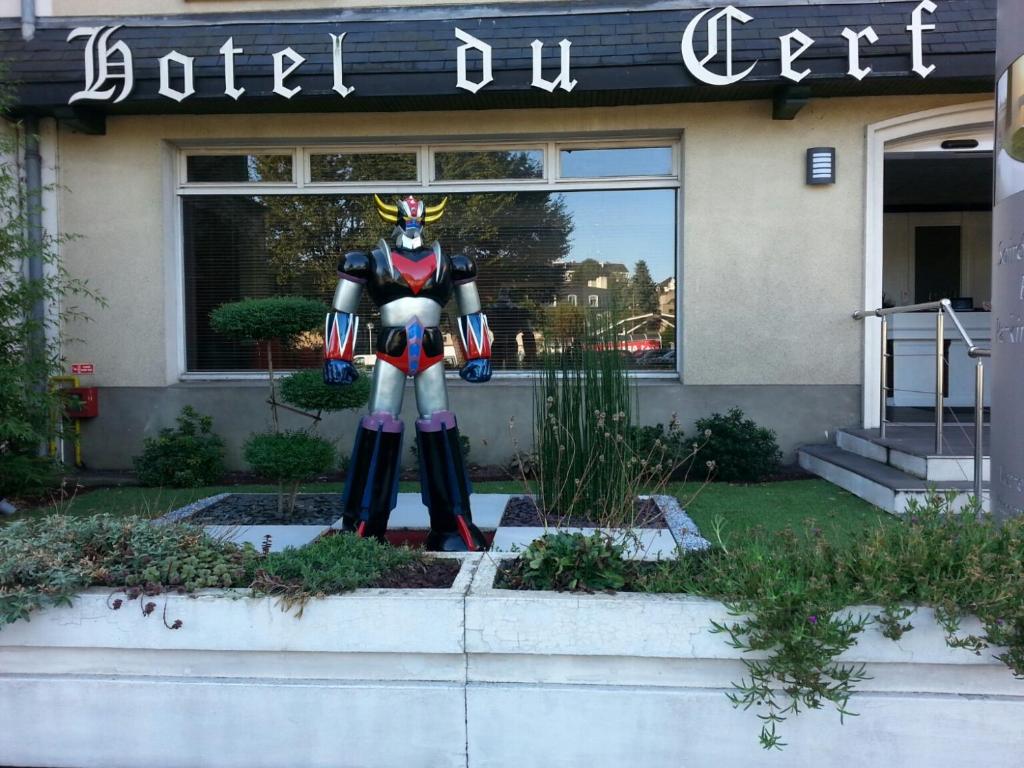 Hôtel Contact Hôtel du Cerf 31 Rue Garnier, 53200 Château-Gontier