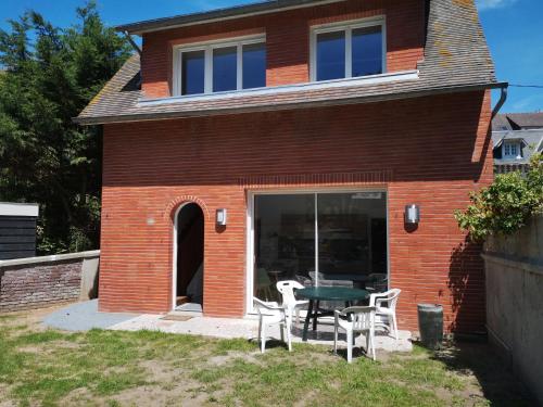 Maison de vacances Contre vents et marées 8 Avenue du Cottage Mesnil-Val-Plage