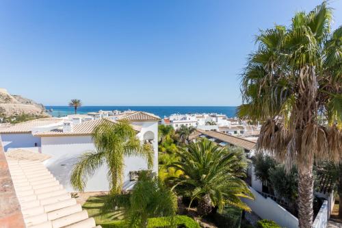 CoolHouses Algarve Luz, 1 bed penthouse flat w/ sea views. Fiji 11 Luz portugal