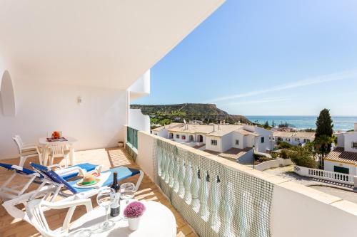 CoolHouses Algarve Luz , 2 Bed apartment w/ sea view, Blue Ocean View (4972/AL) Luz portugal