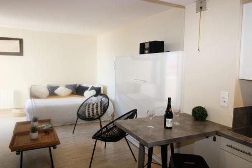 Appartement Corniche d'Or 3 YourHostHelper 2 Boulevard de la Corniche d'Or Théoule-sur-Mer