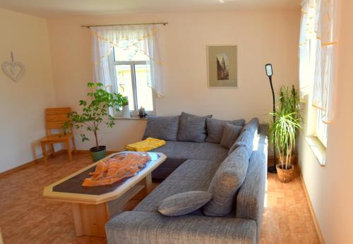 Appartement Cosis Ferienwohnung Am Markt 2 Hohnstein