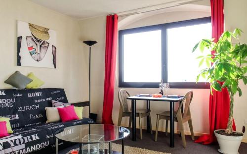 Appartement Cosy 5 min to Beach 17 Avenue des Fleurs Nice