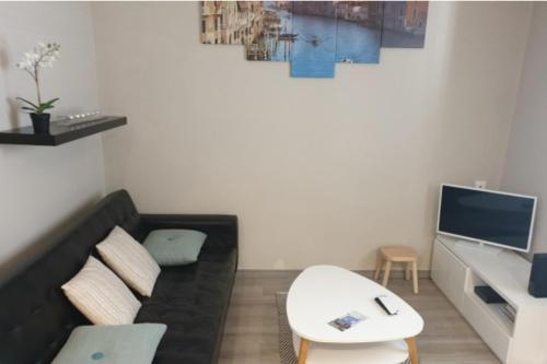 Appartement Cosy And Comfortable Studio For 2 In Avignon 29 Rue Des Trois Faucons Avignon