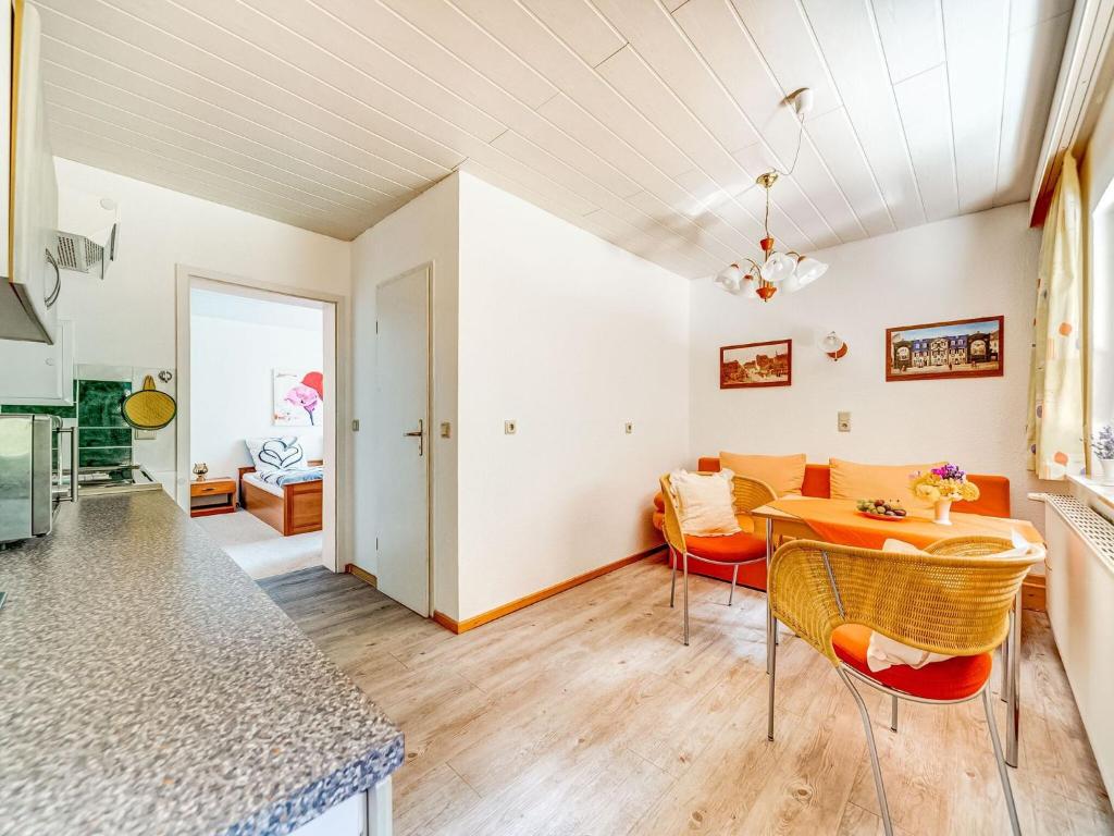 Appartement Cosy apartment in the middle of the Thuringian Forest with separate entrance and balcony , 98666 Gießübel