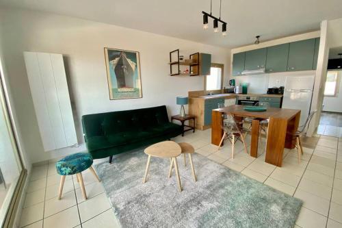 Appartement Cosy appt 4* face à Pontaillac - parking & WIFI 56 Avenue de Paris Royan