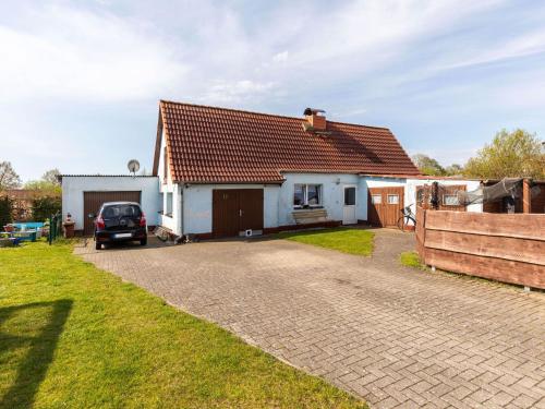 Cosy flat in Niepars with garden Niepars allemagne
