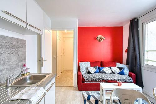 Cosy Flat near Croisette by GuestReady Cannes france