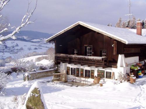 Cosy holiday home in Kollnburg with garden Achslach allemagne