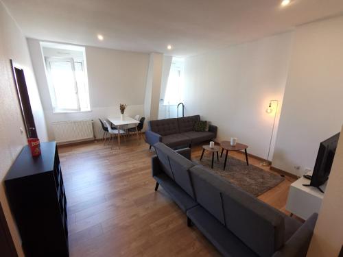 Appartement COSY’HOME Ravissant appartement bien situé Mulhouse Apartment 54 9 Rue du Bourg Mulhouse
