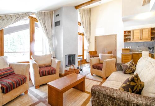 Cosy, modern 2-bed with fireplace & beautiful views Flaine france