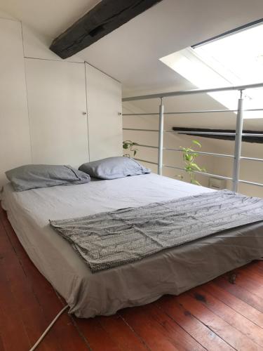 B&B / Chambre d'hôtes Cosy Studio !!! 256 Rue du Faubourg Saint-Martin Paris