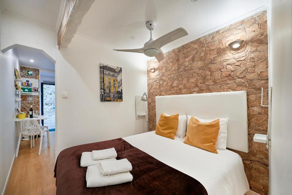 Appartement Cosy Studio in Alfama near Castelo St Jorge 12 Rua das Damas, 1100-509 Lisbonne