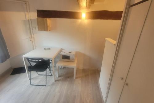 Appartement Cosy studio very quiet in the center of Avignon 6 Rue Pétramale Avignon