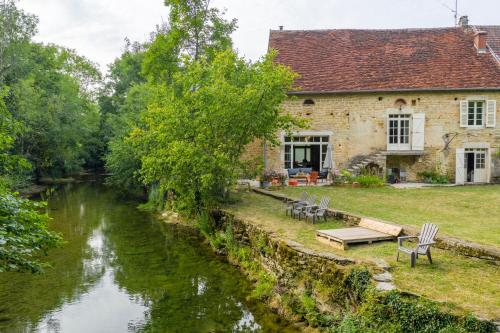 Maison de vacances Côté Rivière 47 Impasse Jeanne d'Arc Nevy-sur-Seille