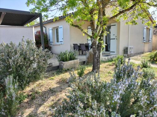 Cottage in Lagorce Lagorce france