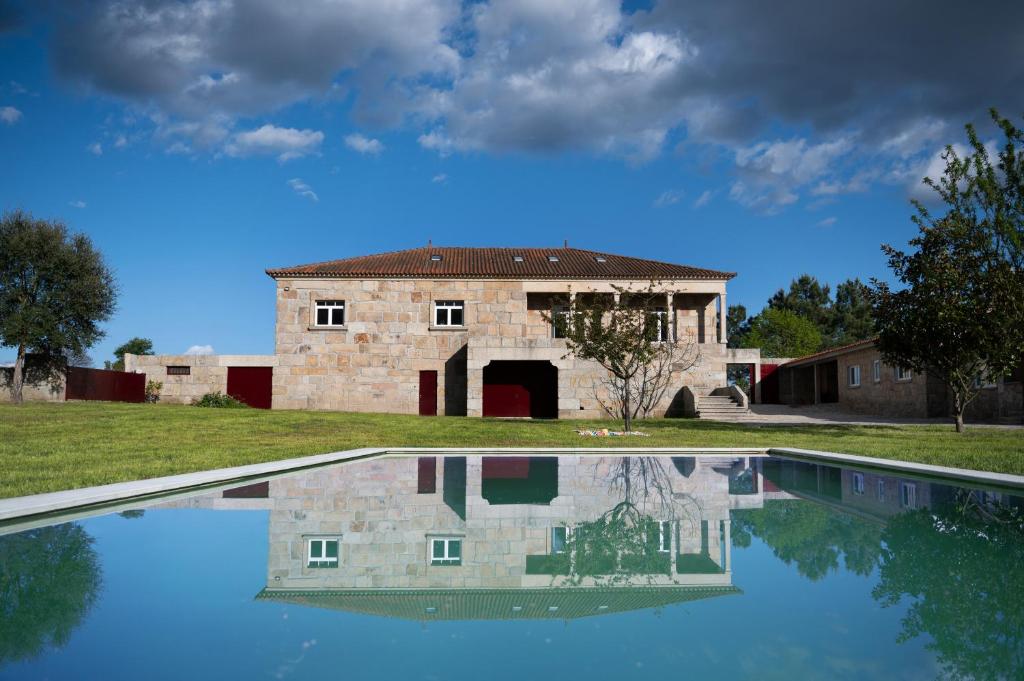 Maison de vacances Countryside Villa with Nature & Pool - 'Casa dos Vasconcelos' 10 Bairro Outeiro da Cruz, 5400-727 Chaves