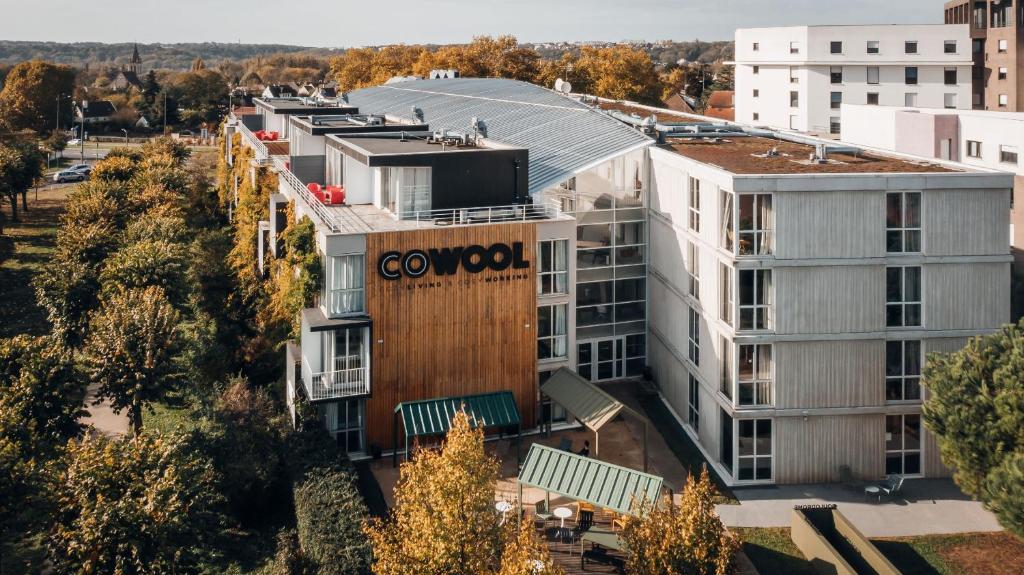 Appart'hôtel COWOOL Cergy 34 Boulevard Du Port, 95030 Cergy