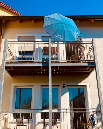 Cozy 2-Bedroom Apartment & Balcony Donaustauf allemagne