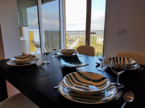 Appartement Cozy apartment in Algarve West Coast - Aljezur (2 min da Praia Monte Clérigo) Urbanização do Espartal, Lote I-6, Codigo Postal: 8670-119 Aljezur