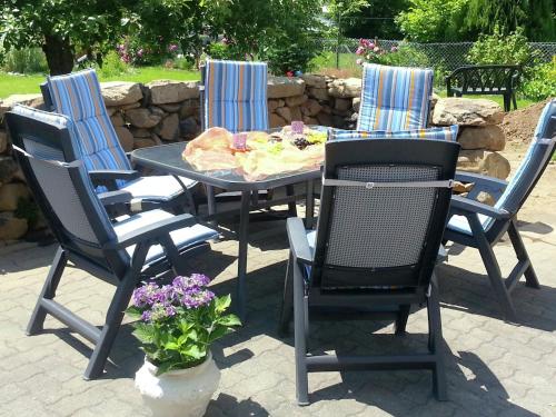 Appartement Cozy Apartment with Private Garden in Nisterau  Lautzenbrücken