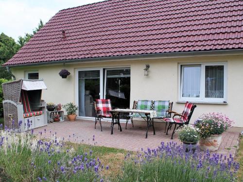 Maison de vacances Cozy Holiday Home in Hohenkirchen near Baltic Sea  Hohenkirchen