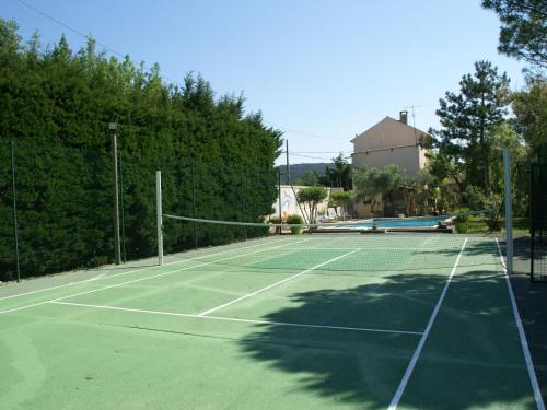 Cozy Holiday Home in Piolenc with Private Pool Piolenc france