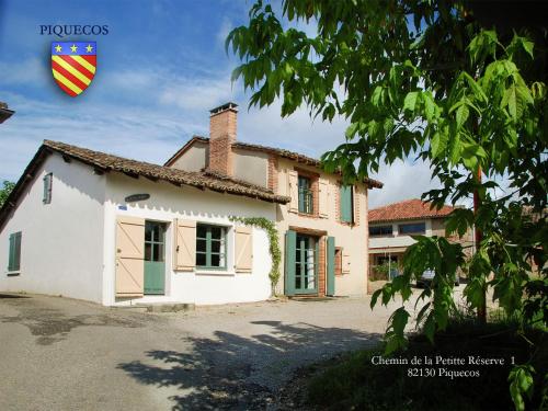 Cozy Holiday Home in Piquecos with Private Swimming Pool Piquecos france