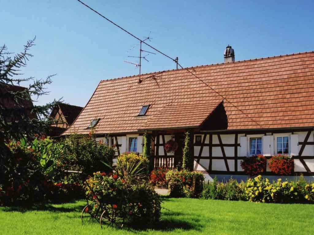 Maison de vacances Cozy Holiday Home in Schleithal with Garden , 67160 Schleithal