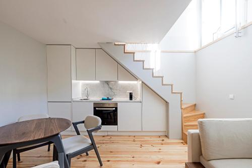 Cozy Lapa Loft by LovelyStay Porto portugal