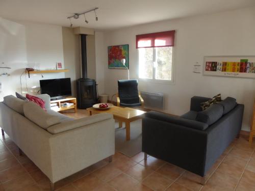 Cozy Villa in Caunes Minervois with Swimming Pool Caunes-Minervois france