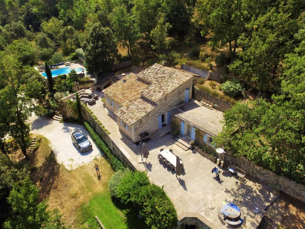 Villa Cozy Villa in M nerbes with Swimming Pool , 84560 Ménerbes