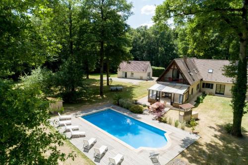 Crazy Villa Ecottay 61 - Heated pool & sauna - 2h from Paris - 30p La Loupe france