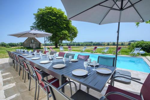 Crazy Villa Gilliere 61 - Heated pool - Basket - 2h Paris - 30p Montchevrel france