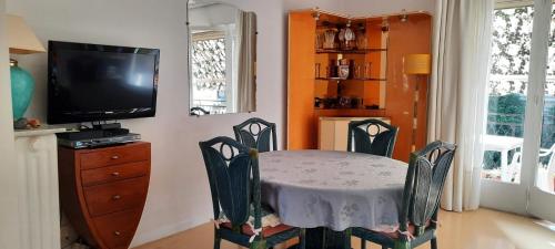 Appartement Croisette immo 1 chambre Cirodde 5 Rue Cirodde Cannes