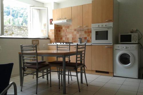 Appartement CURE THERMALE OU VACANCES D'ETE AU MONT DORE 31 Avenue Michel Bertrand Le Mont-Dore