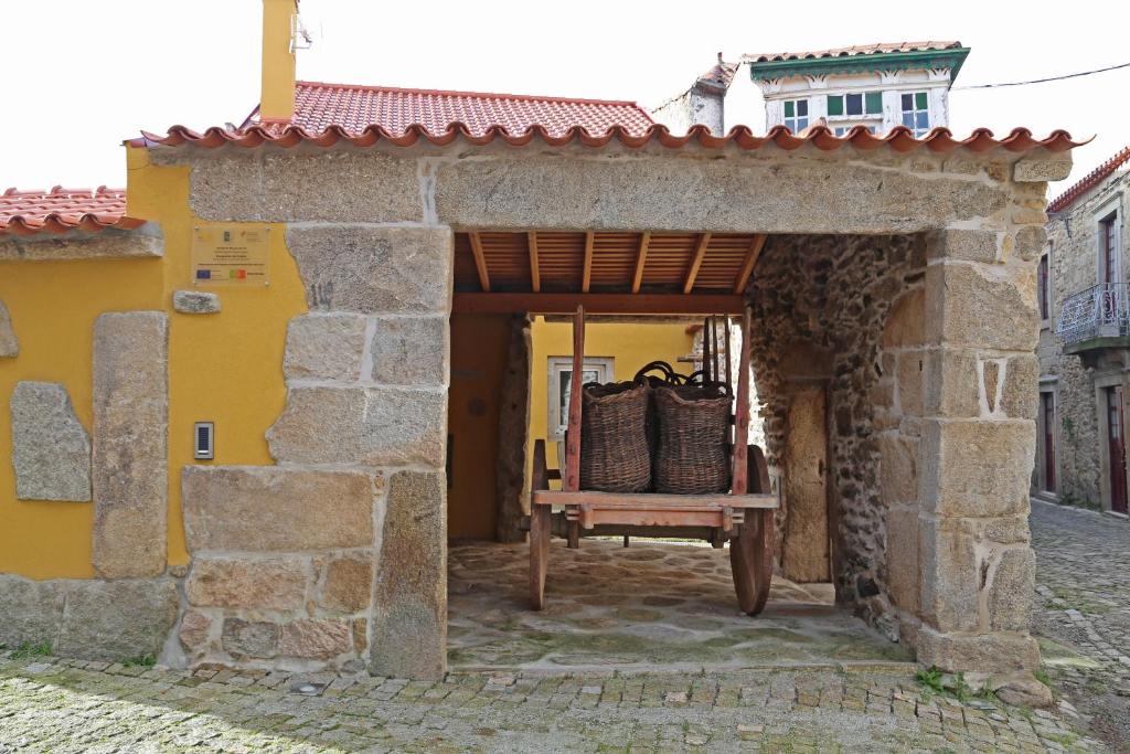 Séjour à la ferme Curral de l Tiu Pino Rua da Frágua, n.o 67, 5225-000 Sendim