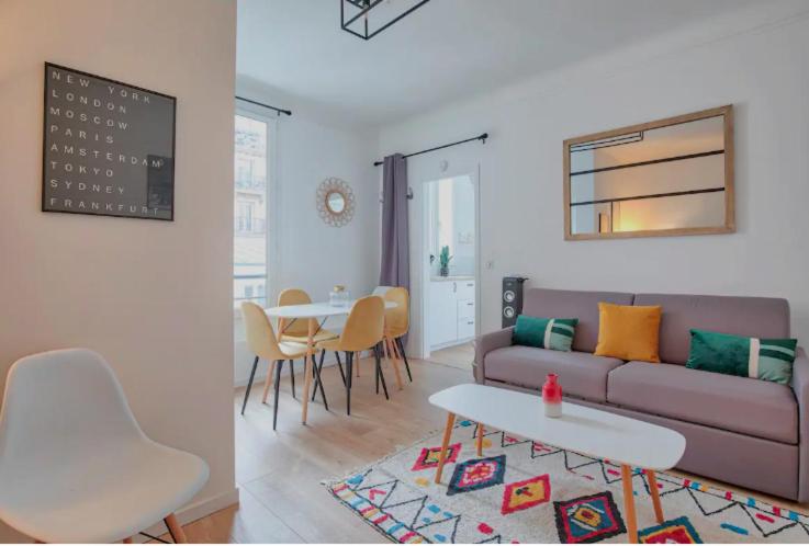 Appartement CV2 Charming apartment at République - 6P 55 Rue du Chemin Vert, 75011 Paris