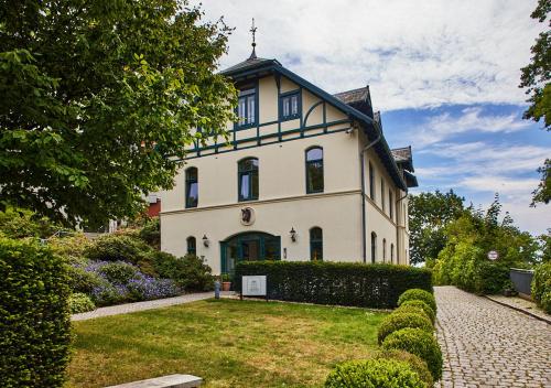 Das Elbcottage - Remise am Süllberg - Boarding House Hambourg allemagne