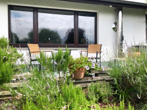 Maison de vacances Das Haus am Berg Heideweg 18 OT-Höhe. Mit der Hausnummer 10a gegenüber Heideweg 18 Rathmannsdorf