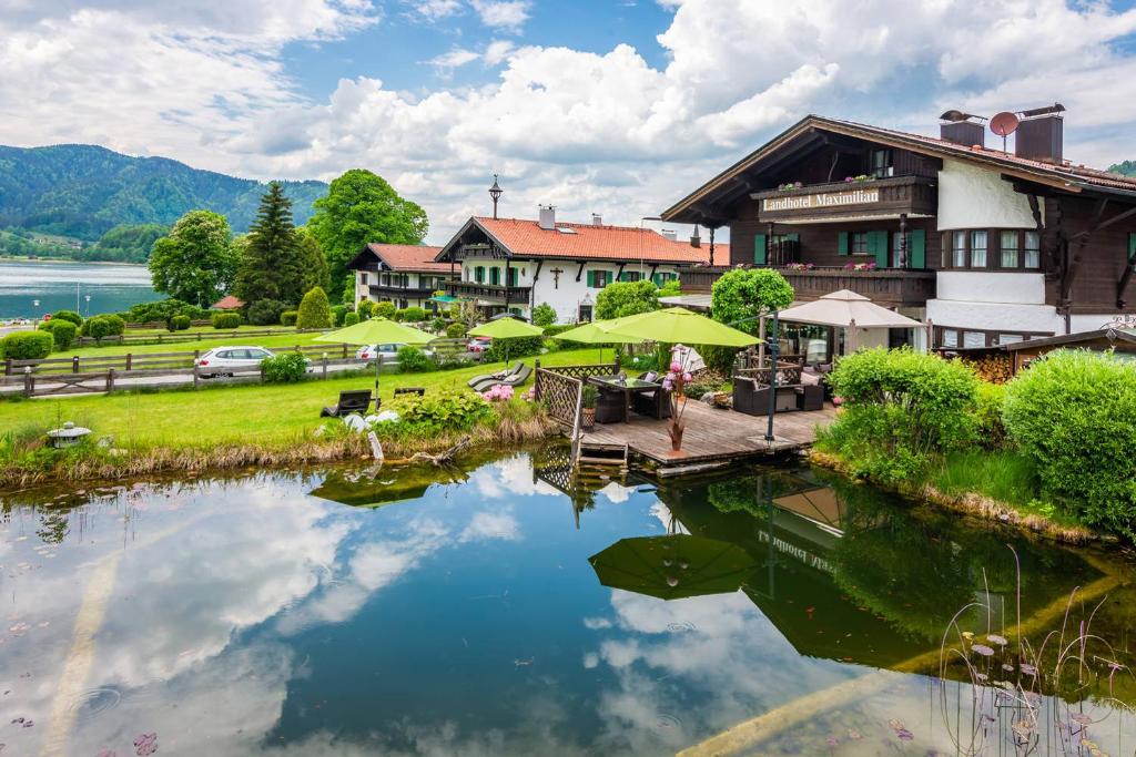 Hôtel Das Maximilian - Feines Landhotel am Schliersee 17 Carl-Schwarz-Straße Das Maximilian | Seeblick #3, 83727 Schliersee