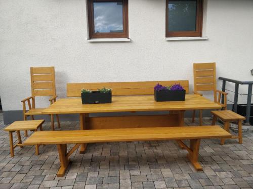 Appartement Das Zweiradparadies 6 Pfingstweg Untergeschoss Mastershausen